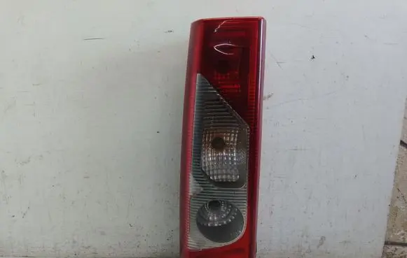 Rear/tail lights