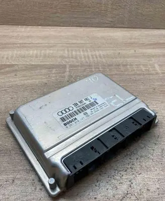 Volkswagen PASSAT B5 Engine control unit/module ECU 3B0907401J 0281010147