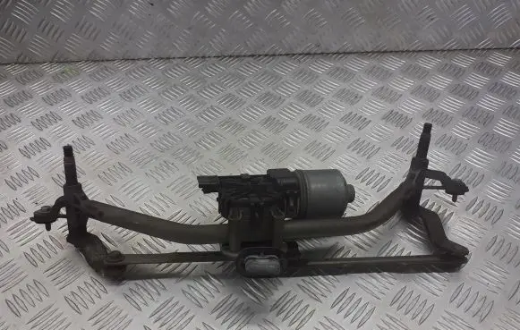 Peugeot 207 Front wiper linkage and motor 9650380780