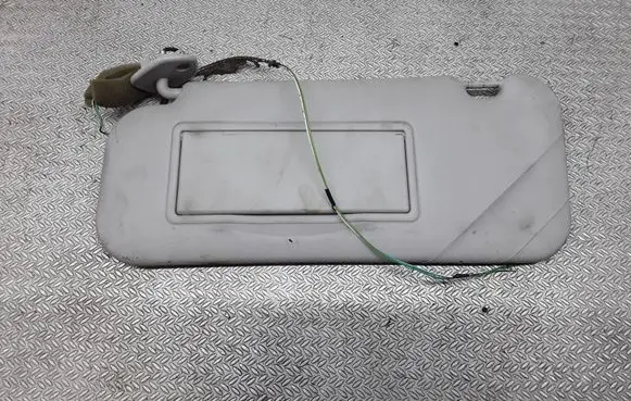 Sun visor
