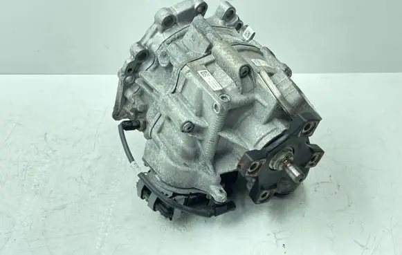 Mercedes-Benz E W213 Gearbox transfer box case A2132802200 1815700098 20111017933