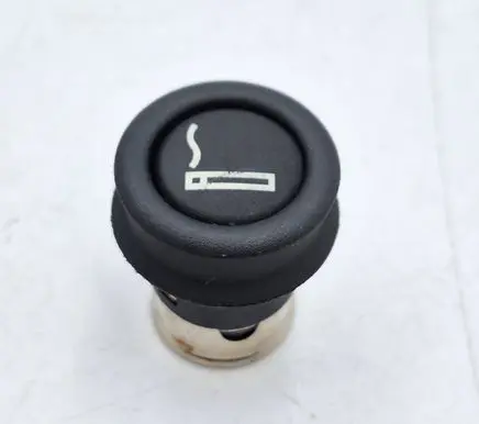 BMW X3 E83 Cigarette lighter 8383214 61348383214