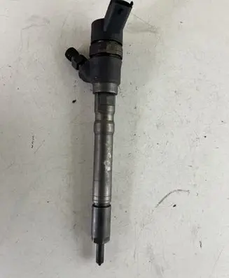 Hyundai Tucson JM Fuel injector 0445110126 044511012