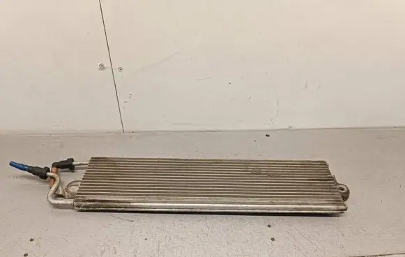 Volkswagen PASSAT B6 Fuel cooler (radiator) 