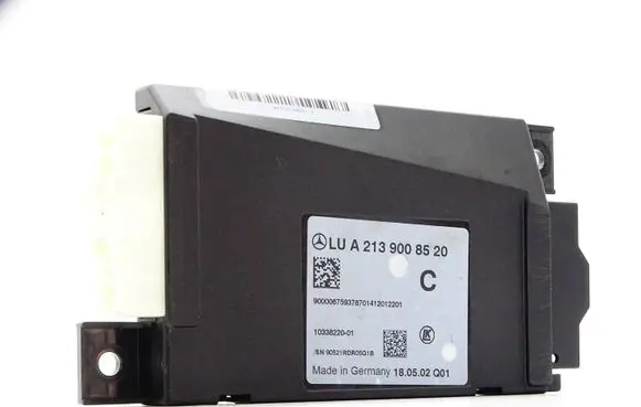 Mercedes-Benz E W213 Combustion control unit/module A2139008520 1033822001 90521RDR05Q1B