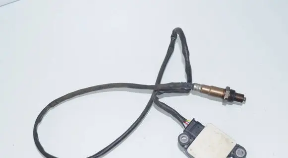 BMW 5 G30 G31 G38 Lambda probe sensor 8582026 13628582026