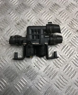 BMW 5 E60 E61 Coolant heater control valve 6411693170804 64116931708 6931708