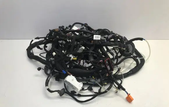 Renault Megane E-Tech Wiring harness 282437674R 240101985R