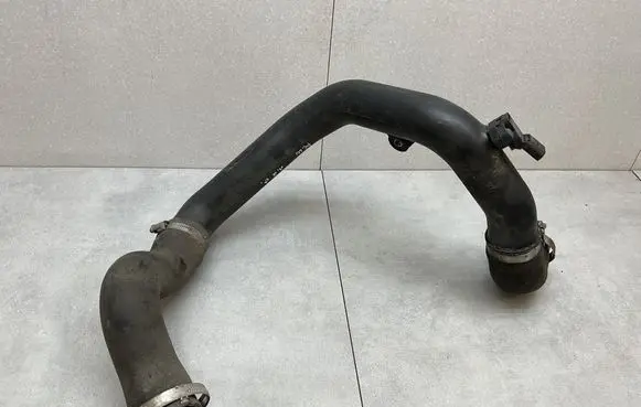 Volkswagen Polo V 6R Intercooler hose/pipe 6R0145782J