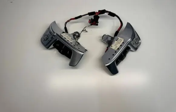 Ford Mondeo MK IV Steering wheel 305481985