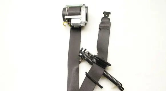 Chevrolet Orlando Front seatbelt 13297090