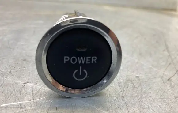 Toyota Prius (NHW20) Engine start stop button switch 15A710 7102D87B
