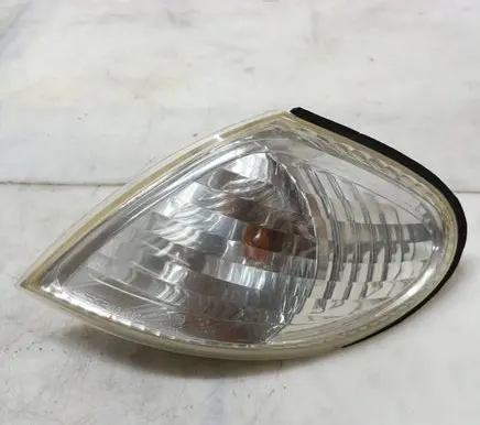 Nissan Almera N16 Front indicator light 185822B