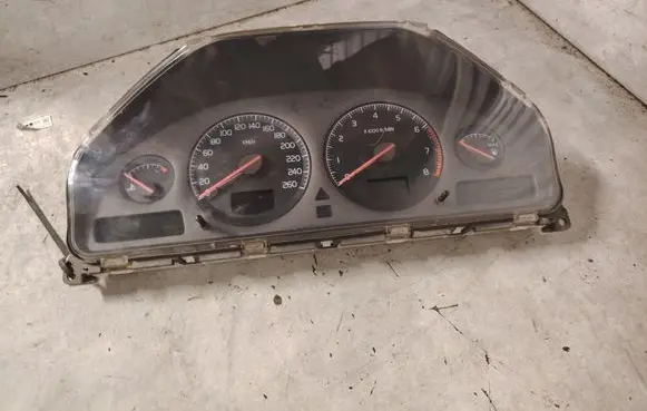 Volvo S60 Speedometer (instrument cluster) 9459821 69294570T 9499668