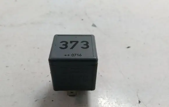 Volkswagen Golf Plus Other relay 8D0951253A