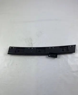 BMW 2 F22 F23 Sill/side skirt trim 7268077 15857711