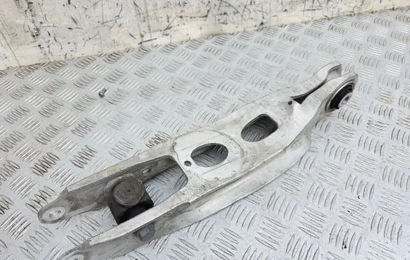 Audi A4 S4 B9 Rear upper control arm/wishbone 8W0505311H
