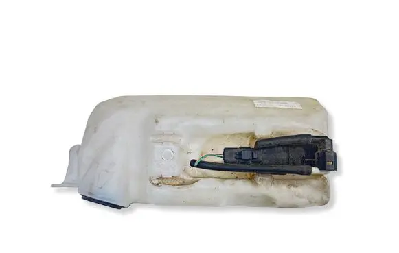 Renault Zoe Windshield washer fluid reservoir/tank 289105725R 289102571R