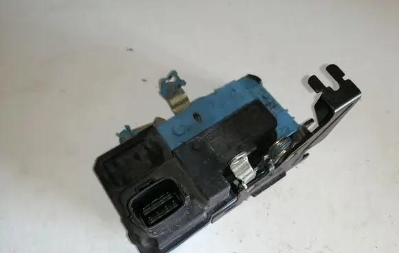 Volvo S80 Front door lock
