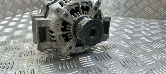 Jeep Grand Cherokee Generator/alternator 1042106590