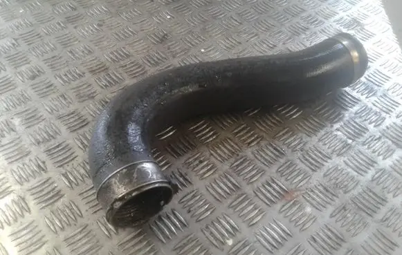 Renault Master III Intercooler hose/pipe