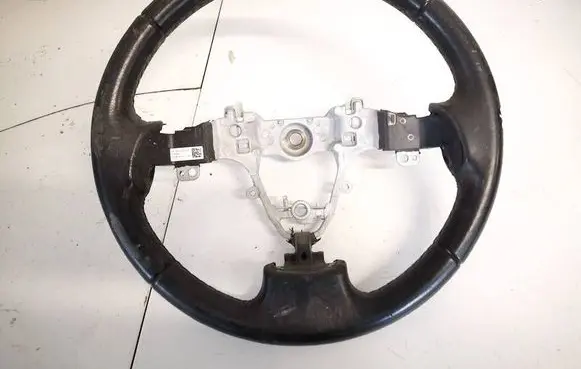 Suzuki SX4 S-Cross Steering wheel p75088
