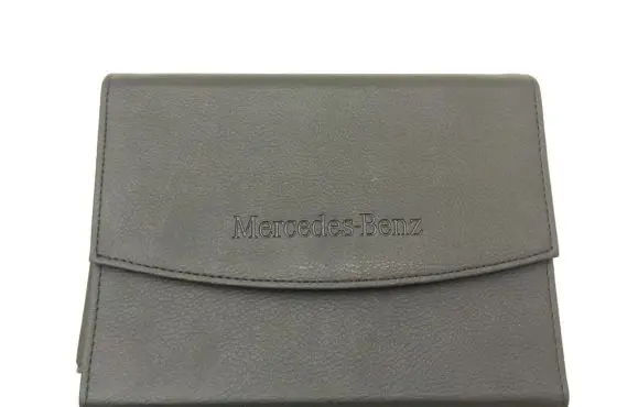 Mercedes-Benz GL X166 Owners service history hand book 