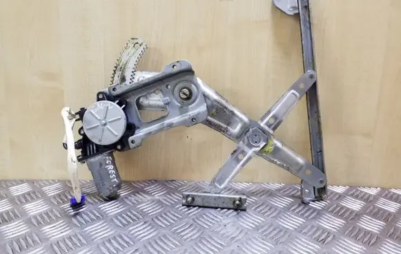 Subaru Forester SF Rear door window regulator with motor