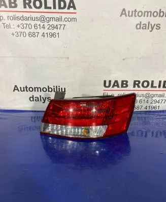 Hyundai Sonata Rear/tail lights 924023K0