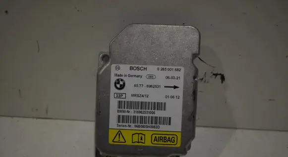 Mini One - Cooper R50 - 53 Airbag control unit/module 6962531
