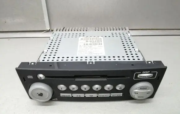 Mitsubishi Colt Radio/CD/DVD/GPS head unit MR587702HD MR587702