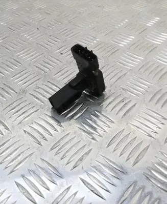 Toyota Avensis Verso Mass air flow meter 2220427010 2207 AFH70M23