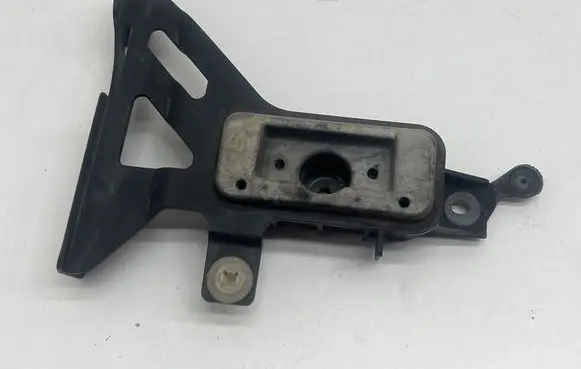 Porsche Cayenne (92A) Jacking socket point 7P5802820