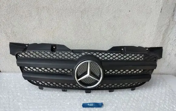 Mercedes-Benz Sprinter W906 Front bumper upper radiator grill A9068800385