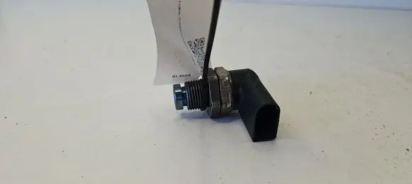 BMW 3 E90 E91 Fuel main line pipe 0224003786