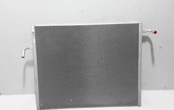 Volvo S90, V90 Coolant radiator 31657362