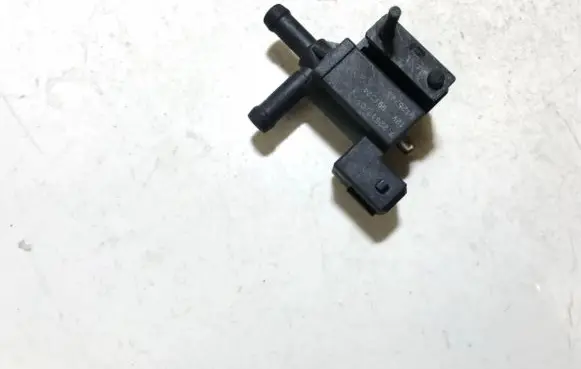 Volvo S40, V40 Turbo solenoid valve 72251701 9125243