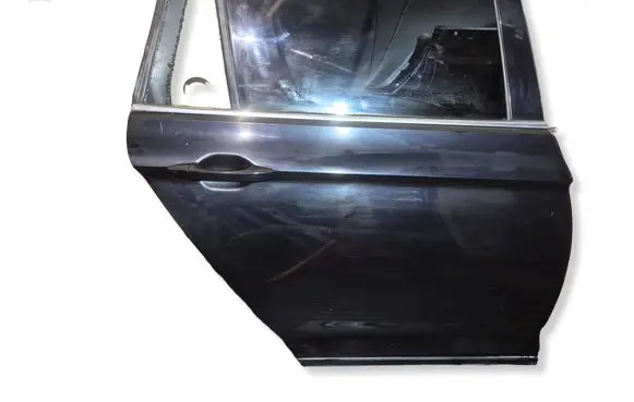 Volkswagen PASSAT B8 Rear door 3G9833312G