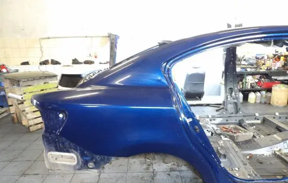 Toyota Avensis T220 Rear quarter panel 