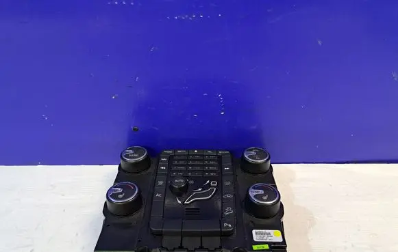 Interior fan control switch