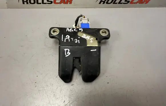 Audi A6 S6 C5 4B Tailgate/trunk/boot lock/catch/latch 827505