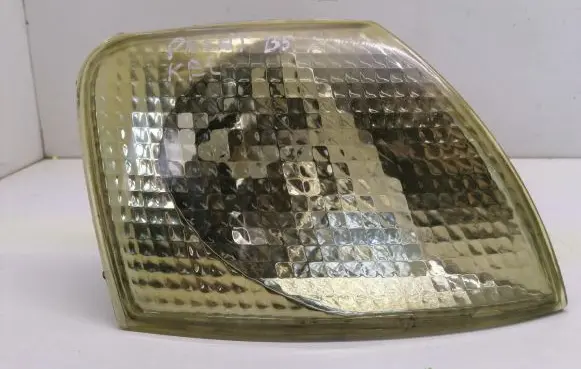 Volkswagen PASSAT B5 Front indicator light
