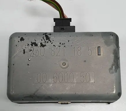 Mercedes-Benz SL AMG R230 Rain sensor 2308211851