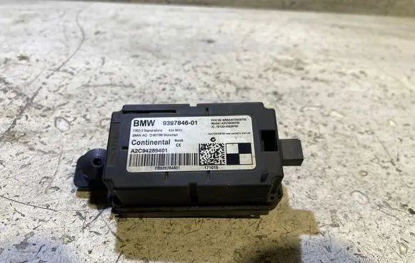Antenna control unit
