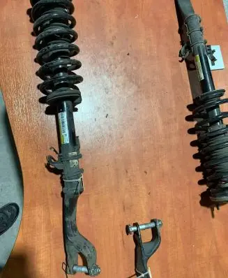 Mercedes-Benz GLC C253 Front shock absorber with coil spring A2533202866