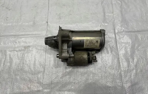 Peugeot Expert Starter motor 9675660680