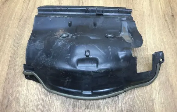 Mercedes-Benz GLE (W166 - C292) Other engine bay part A1666208801