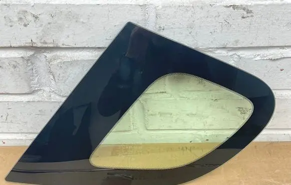 Lexus CT 200H Rear side window E643R00122 43R00122