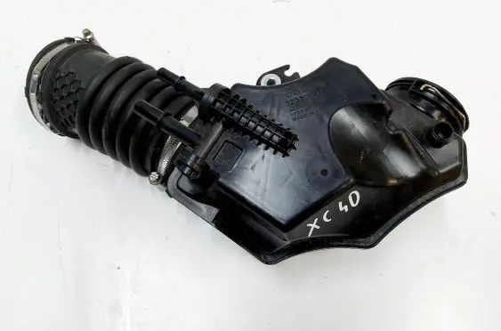 Volvo XC40 Intake resonator 32336631