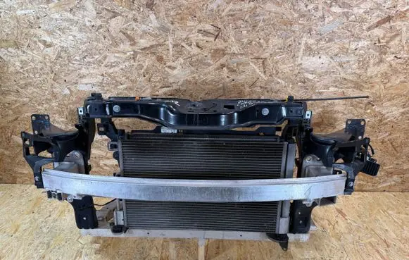 Opel Corsa E Radiator support slam panel